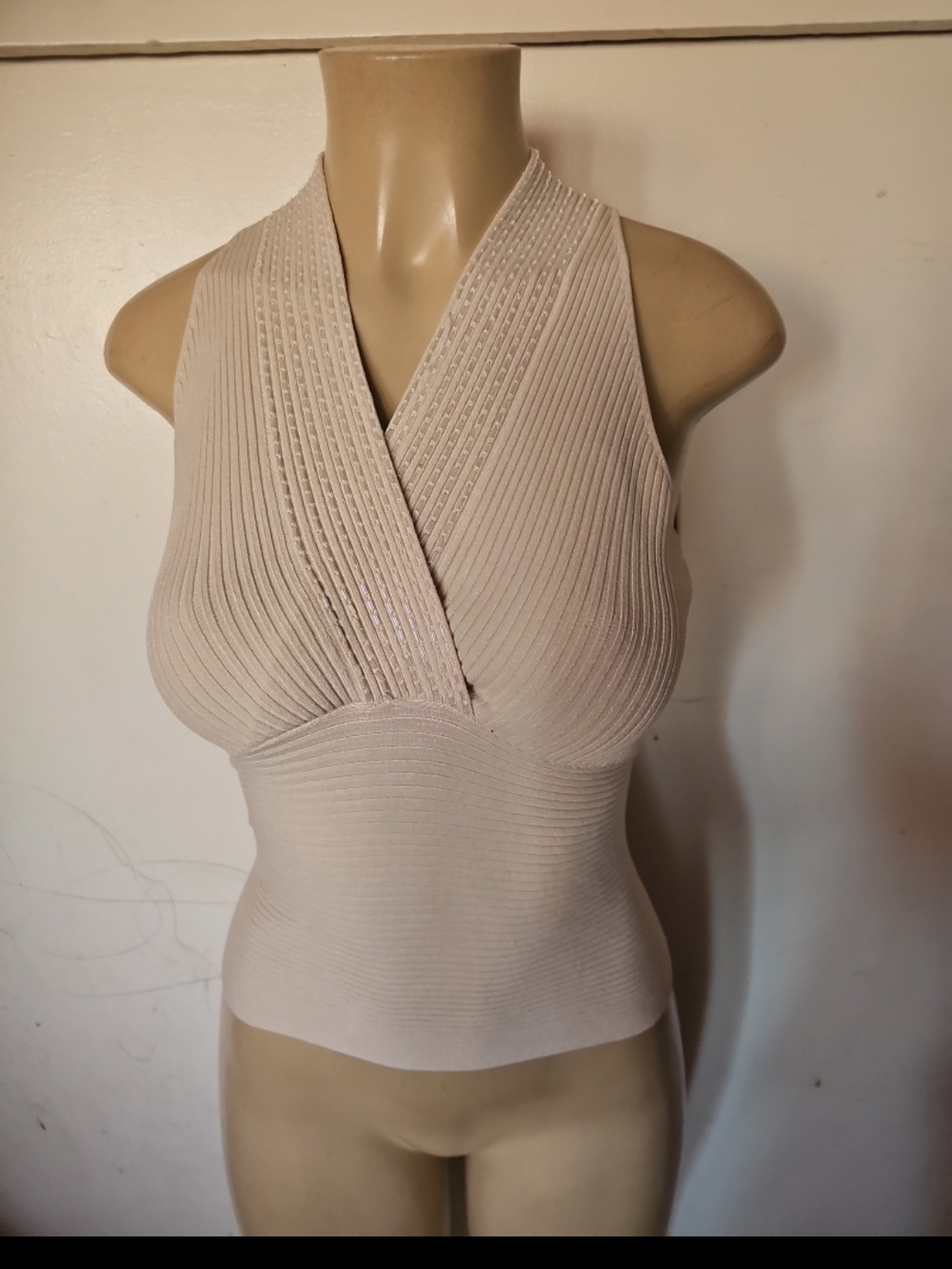 Ribbed V-Neck Sleeveless Crop Top in Light Beige